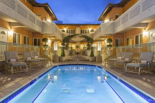 Sun Harbour Boutique Hotel &ndash; Piscina
