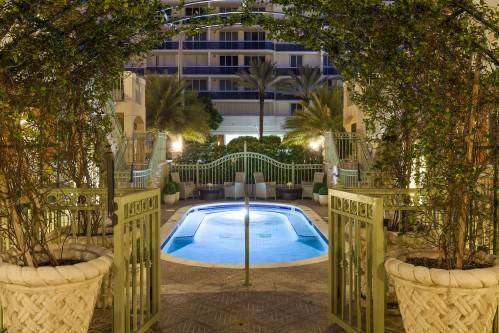 Sun Harbour Boutique Hotel &ndash; Piscina
