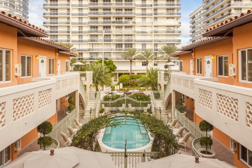 Sun Harbour Boutique Hotel &ndash; Piscina